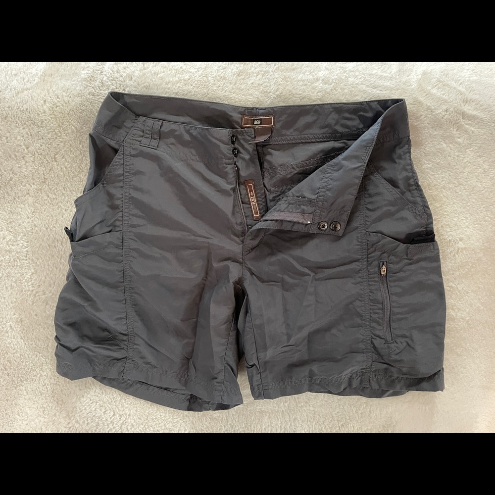 REI women’s hiking shorts S